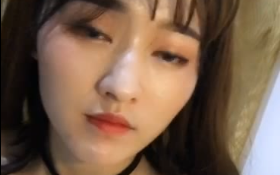 新人妹子白色睡衣自慰秀_逼逼刮毛了黄瓜抽插呻吟娇喘_很是诱惑不要错过